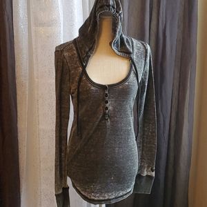 Light weight textured hoodie